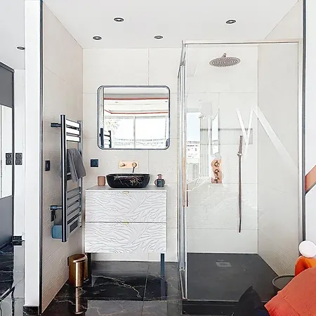 Luxe L'aphrodite C49 Avec Terrasse Vue Au Village Naturiste Héliopolis * Agde